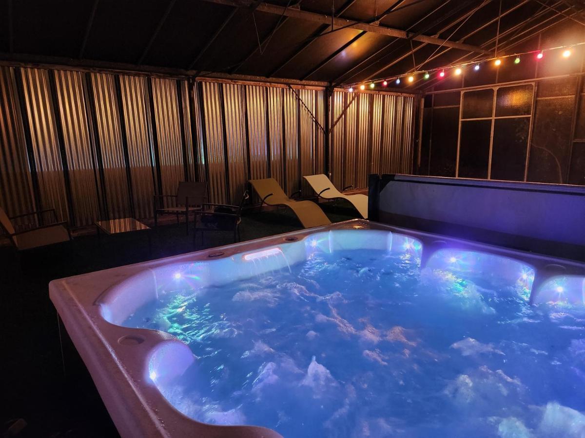 Gite De Charme Proche Loire A Velo Avec Jacuzzi Privatif Savonnieres Екстер'єр фото